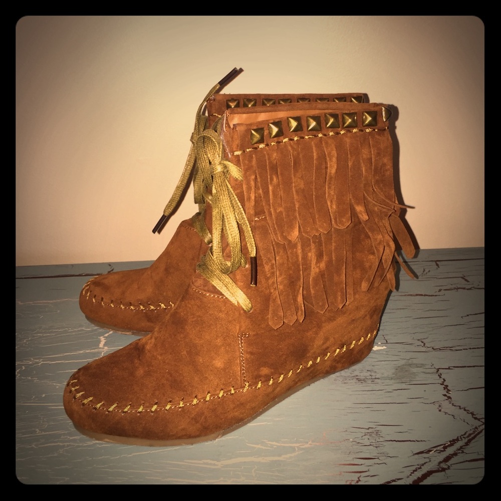 Bamboo Mocassin Wedges
